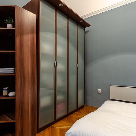 Savory Apartments Будапеща Екстериор снимка