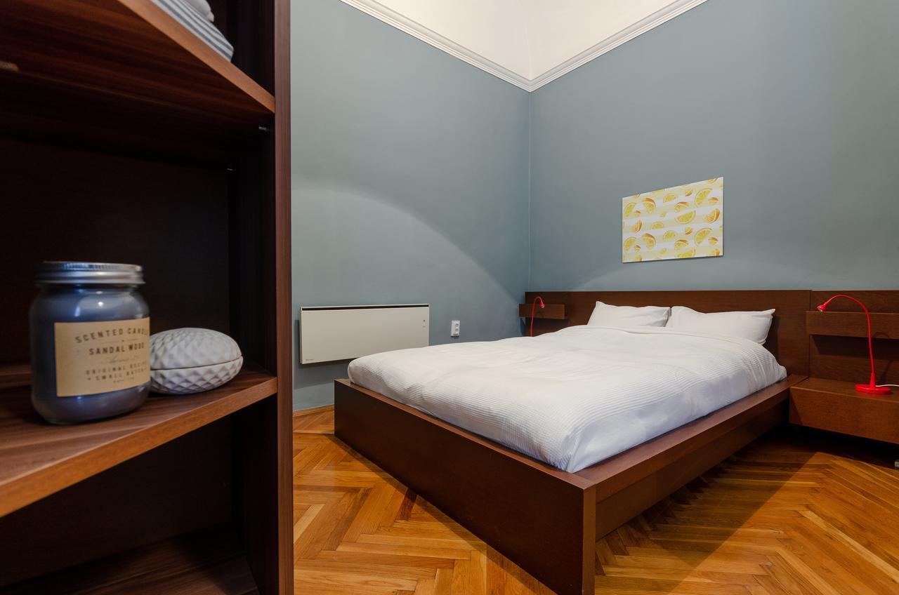 Savory Apartments Будапеща Екстериор снимка