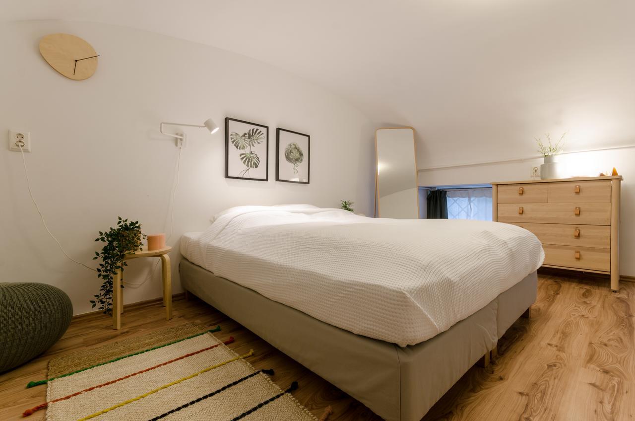 Savory Apartments Будапеща Екстериор снимка