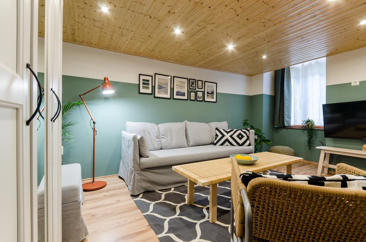 Savory Apartments Будапеща Екстериор снимка
